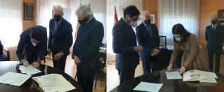 Joaquín Ángel De Domingo firma como nuevo magistrado de la Sala Civil y Penal del TSJMU y la magistrada Elena María Vidal, que mantiene su destino como titular del juzgado número 3 de Cieza